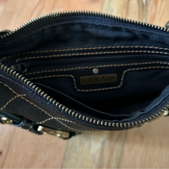 Vintage Isabella Fiore Leather Quilted Purse - Picture 4 of 4